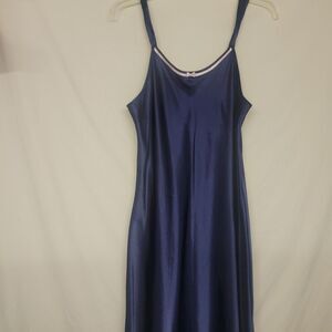 Vintage Jones NY Size Medium Glossy Long Satin Sexy Chemise Nightgown Gown Blue